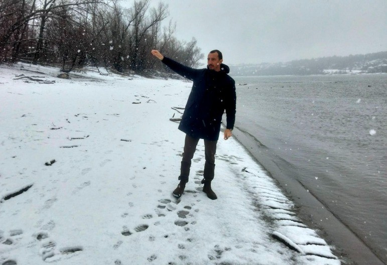 PROFESOR DIF-A SPASAO DEVOJKU IZ DUNAVA "Glava joj je potonula, bila je pomodrela od hladnoće" (FOTO)