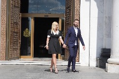 RAZVEO SE POZNATI ESTRADNI PAR Ljubav počela u Grandu, a nakon 8 godina doživeli krah braka 