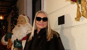 OSTAVILA MILIJARDERA Vesna Zmijanac zavela svetsku facu! 