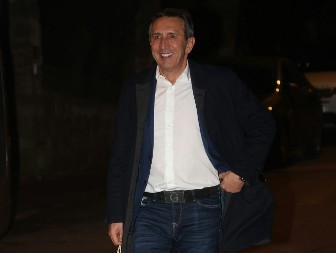 "PEVAŠ BOLJE NEGO 90 ODSTO ESTRADE" Žika Jakšić ovu pevačicu digao u nebesa, ovo niste očekivali!