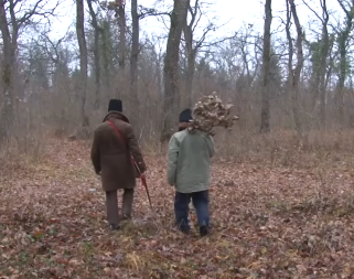 OVO SE PEVALO DOK SE IŠLO PO BADNJAK Običaj koji nosi poseban blagoslov