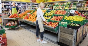 NIJE POMORANDŽA, NI MANDARINA Ova zimska voćka je prava eksplozija vitamina C, evo kako utiče na imunitet, mozak i kožu