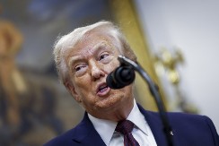 GORI TLO POD NOGAMA Tramp bi zbog ovoga mogao da bude opozvan