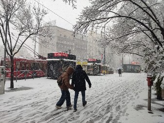 POČINJU LEDENI DANI! RHMZ objavio nova upozorenja, temperatura drastično pada!
