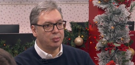 PRETNJE BLOKADERA PREDSEDNIKU I NA BADNJE VEČE Vučić: Želim njima sve najbolje, da žive još bolje, da im deca imaju bolju budućnost