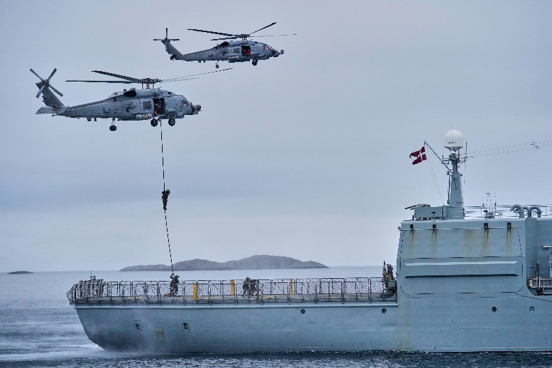 SPREMA SE GRAĐANSKI RAT? Grenland između čekića i nakovnja