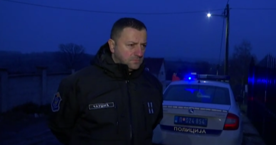 ŠESTORO NASTRADALIH U POŽARU U BARAJEVU! Sektor za vanredne situacije potvrdio: 13 osoba spaseno iz vatrene stihije!