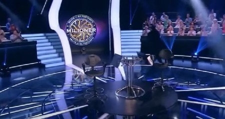 MAJKO MILA, KAKAV BLAM TAKMIČARKE U ''MILIONERU'' Pogrešila već na prvom pitanju, a tek kada je dobila poklon, publika se rasplakala od smeha! (VIDEO)