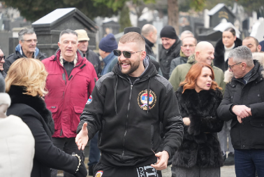 BILA JE JEDINA ŽENA U ARKANOVOM OBEZBEĐENJU Čuvala je Anastasiju i Veljka, a evo u kakvim je sada odnosima sa Cecom (FOTO)