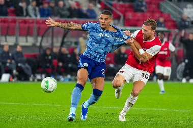 KAD NIJE HTEO PAVLOVIĆ, MURINJO AKTIVIRAO OPCIJU "B" Fenerbahče se pojačao iz Premijer lige