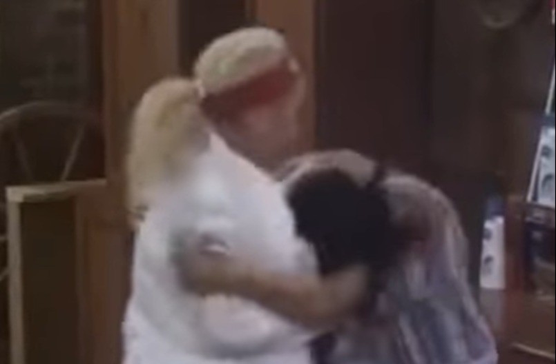 PEVAČICE SE TUKLE U PROGRAMU, A ONDA SU PROGOVORILE O SUKOBU: "Žao mi je što je nisam više udarala"