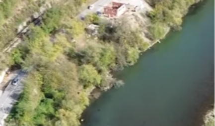 DRAMA U SRBIJI Automobil progutala nabujala reka, dve osobe bile u vozilu...