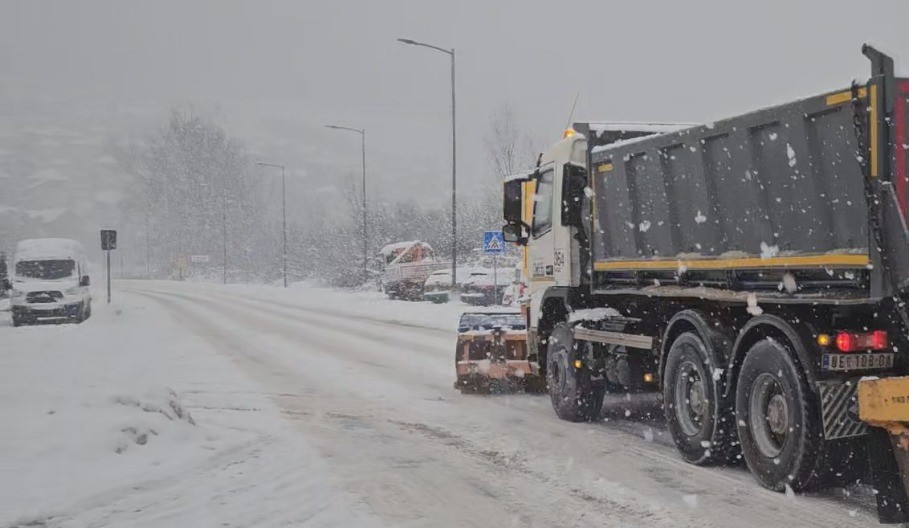 ISPLIVALA ISTINA O NESTANKU STRUJE U LOZNICI: Otkriveno kakve šeme prave advokati i kako se minira država! Zgrnuli su 300 miliona dinara!
