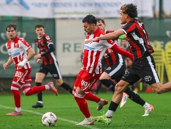 ZVEZDA REĐA POBEDE NA PRIPREMEMA Enem debitovao golom, brine povreda Učene