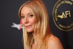 ,,JADAN MOJ SIN" Gvinet Paltrou ispričala kako je tinejdžer podneo njenu vrelu scenu sa 23 godine mlađim kolegom, horor neviđeni!