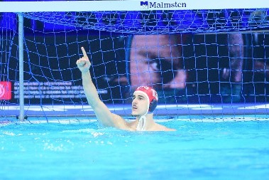 ŠPANIJA ZA VAĐENJE FLEKA Srbija svesna da nema pravo na kiks