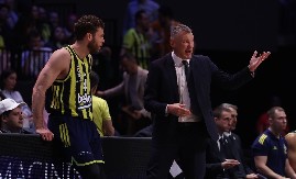 NEMILOSRDNI FENERBAHČE Marko Barać doživeo pravi debakl u derbiju 