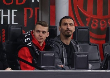 SUDBINA Ibrahimović potpisao za Ajaks