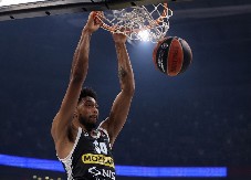 HLADNU MOSKVU MENJA VRELIM SUNCEM Kaboklo se vraća u Evroligu