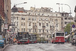 DEVOJKA ZAUSTAVILA LOPOVE, A ONI JE FIZIČKI NAPALI Banda pljačkaša sa Zelenjaka uhapšena zahvaljujući heroini iz autobusa!