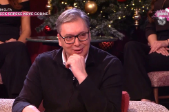 "TRAŽILI SMO DA VUKAN I JA PRENOSIMO JEDNU FUDBALSKU UTAKMICU" Vučić otkrio: Obojica šuškamo, svi bi se smejali!