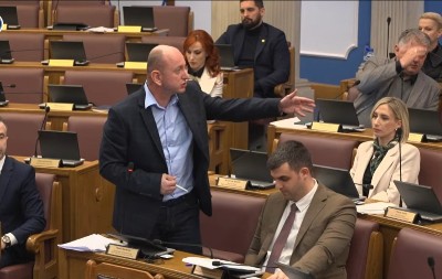 VLADA CRNE GORE PRED PUCANJEM? Knežević: Ako se odbiju inicijative ministri iz DNP podnose ostavke!