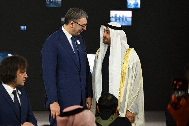 VUČIĆ SE SASTAO SA BIN ZAJEDOM U ABU DABIJU: Susret od ogromnog značaja za Srbiju