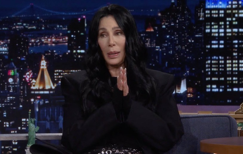 UVREDILA GA KAO NIKO Šer oplela po slavnom glumcu i njegovoj ženi, a evo kako joj je odgovorio