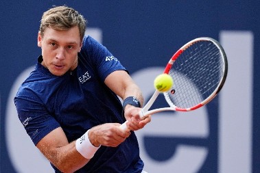 IPAK NIŠTA OD IZNENAĐENJA Međedović zaustavljen u drugom kolu