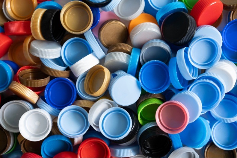 NE BACAJTE VIŠE ČEPOVE! Ovi genijalni trikovi u kuhinji će vas ŠOKIRATI!