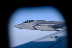 DANSKA ŠALJE BORBENE AVIONE I BRODOVE NA GRENLAND Vojnici smeju da pucaju BEZ ČEKANJA DODATNIH INSTRUKCIJA