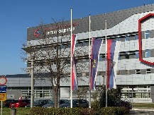 RANJEN VATRENIM ORUŽJEM U GRUDI, BORI SE ZA ŽIVOT Novosađanin u teškom stanju posle pucnjave u Ratkovu, oglasio se UKC