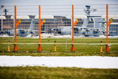 VOJNICI IZ EVROPE PRISTIŽU NA GRENLAND! Prvi avion sleteo sinoć, operacija se koordinira iz Kopenhagena (FOTO)