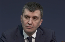 SPOR U SEF: Kako se teritorije vraćaju politici, a ljudi se vraćaju životu