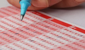 SREĆNI DOBTINIK IZ POŽEGE DOŠAO DA PREMUZNE NOVAC, OSVOJIO MILIONE EVRA: "Redovno igram Loto... ali sad sam promenio taktiku pri biranju brojeva"