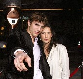 Posle 8 godina braka i ružnog razvoda: Ešton Kučer konačno otkrio šta misli o Demi Mur!