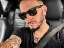 "POKUŠAO SAM SEBI DA ODUZMEM ŽIVOT" Bolna ispovest našeg pevača: "Kada si u depresiji..."