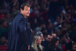 ATAMAN "EKSPLODIRAO": Neki igrači ne zaslužuju da igraju za PAO