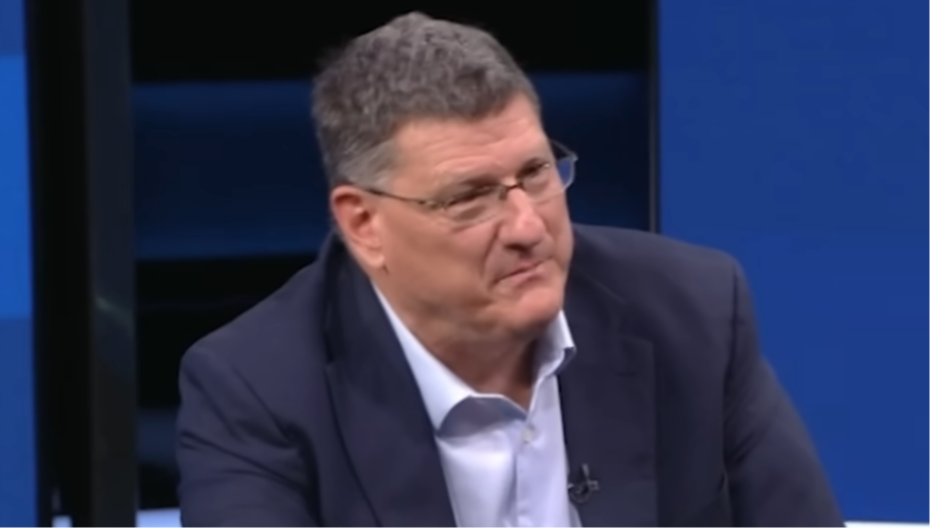 "J*BEŠ UKRAJINU" Bivši američki obaveštajac poručio Kijevu: Ćutali ste kad je NATO 1999. godine isto radio Srbima