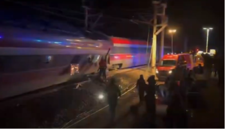 HOROR SCENE, RASTE BROJ MRTVIH! Španija zavijena u crno, ovo su prvi snimci nesreće (VIDEO) 