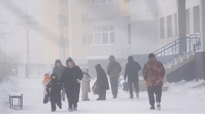 Nema vode, frižidera, izlaska napolje: Evo kako živim sa troje dece u gradu gde je -64 stepena