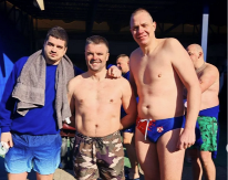 POLICAJCI ZAPLIVALI ZA ČASNI KRST Pripadnici MUP-a obezbeđivali Bogojavljenje na rekama širom Beograda