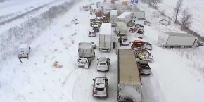 LANČANI SUDAR SA VIŠE OD 100 VOZILA Snimak ledi krv u žilama (VIDEO)