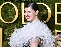 ŽELITE BLISTAVO LICE? Ubacite ovih 7 namirnica u ishranu, rade ono što kreme neće moći nikada