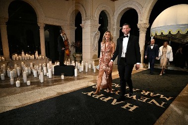 Trampova snajka snimila spot sa egipatskom pevačicom: Samo je zaigrala, a internet je poludeo!