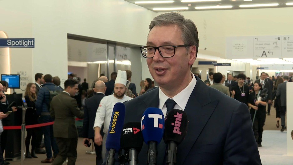 "TO HOĆE DA VODI SRBIJU" Vučić iz Davosa: „Oni bi da jašu i šutiraju ljude, a nemaju nijedan dan rada iza sebe“