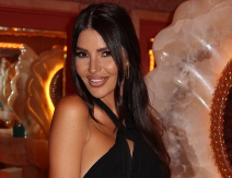 ANA RAJKOVIĆ UZVRATILA UDARAC MAJCI?! Nakon spekulacija da nisu u dobrim odnosima, poslala moćnu poruku!