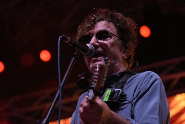 "NARODNJACI SU IM SELJANA" Bregine naslednice među sobom govore francuski, a sve tri su različite veroispovesti!