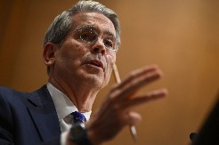 ''GRENLAND MORA BITI DEO SAD'' Trampov čovek u Davosu: Čemu slanje njihovih trupa? 