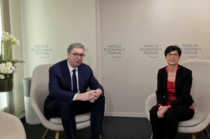 VUČIĆ SE SASTAO SA MARTOM KOS U DAVOSU: Vrlo dobar sastanak o aktuelnim temama u odnosima Srbije i EU (FOTO) 